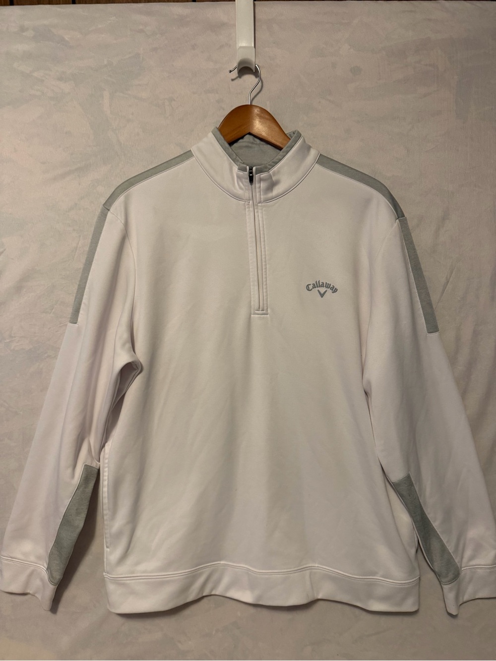 Callaway White and Gray Half-Zip Golf Pullover